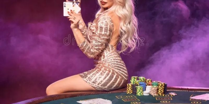 Game bài có người thật là gì